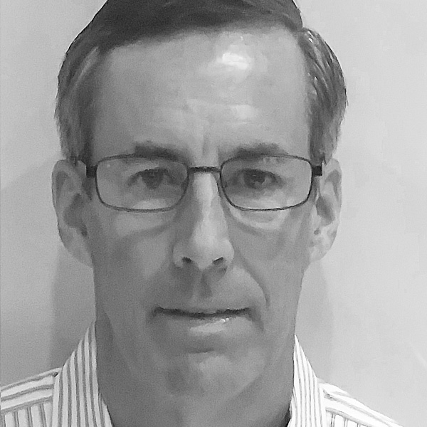 headshot kevin grady